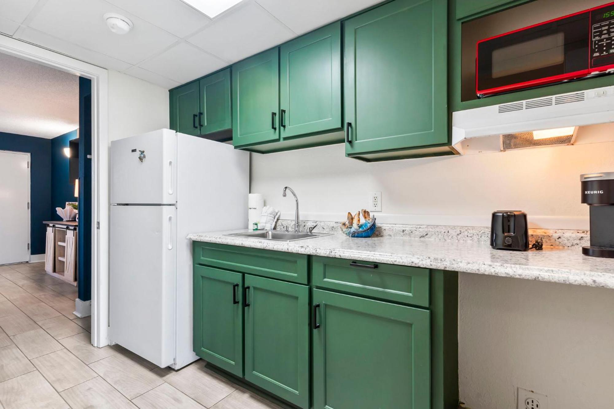 Recently Remodeled Double Queen Condo- Oceanfront Views! Boardwalk 135 Myrtle Beach Buitenkant foto